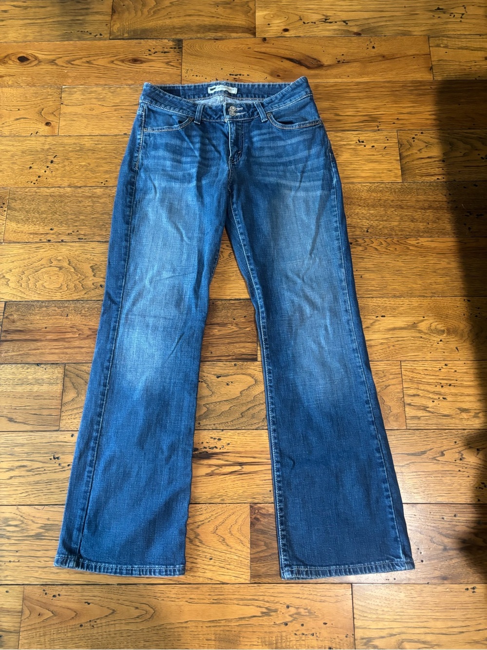Levi’s 529 Classic Women's Blue Curvy Bootcut Jeans Size 8 29x32
